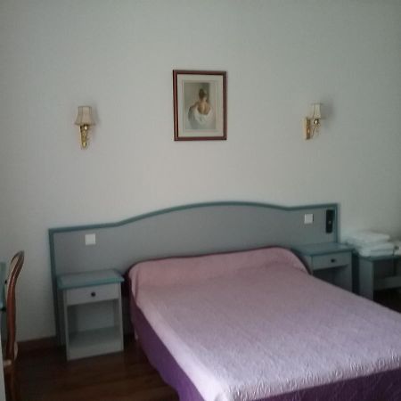 Manoir De Gravezon Bed and Breakfast Lunas  Εξωτερικό φωτογραφία