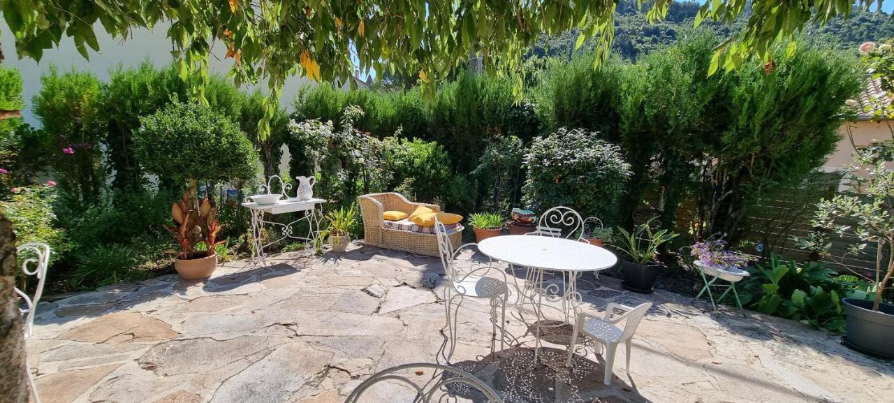 Manoir De Gravezon Bed and Breakfast Lunas  Εξωτερικό φωτογραφία